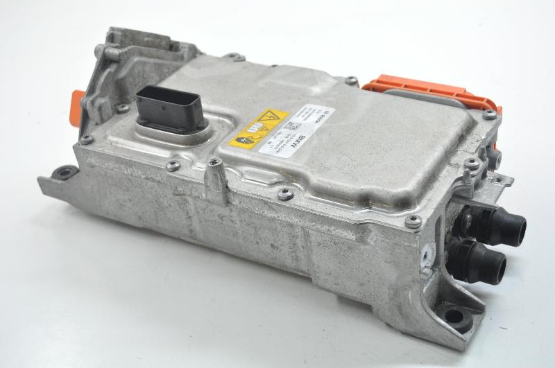 BMW i3 en de BMW 3 Serie Active Hybrid Inverter Reparatie: Uw Specialist voor Hybride en Elektrische Voertuigen