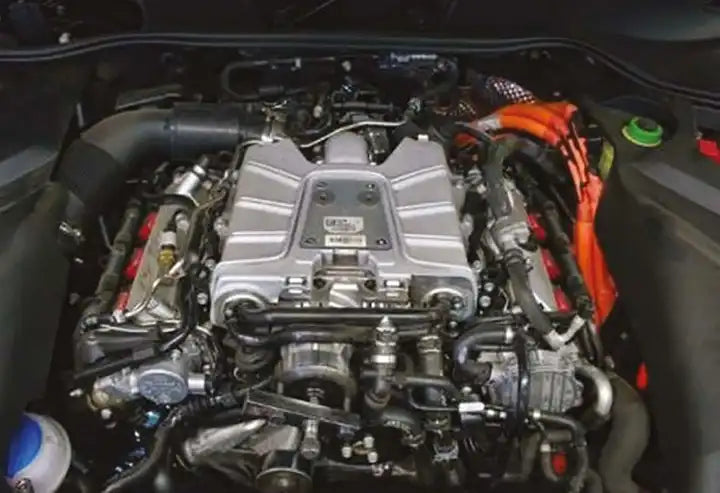 Porsche Hybride en EV Reparatie: Waarom CARVOLT Uw Specialist Is!