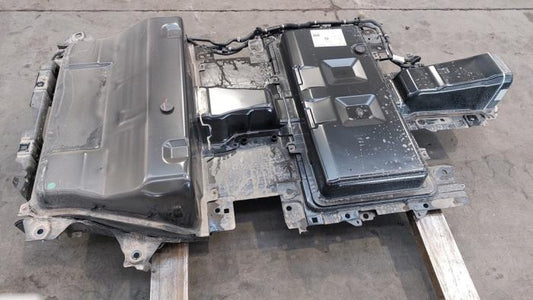 Opel Hybride en EV Reparatie: Waarom CARVOLT Uw Specialist Is!