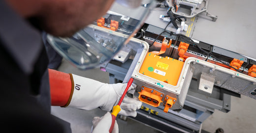 Tot 3 Jaar Garantie op Hybride en EV Reparaties